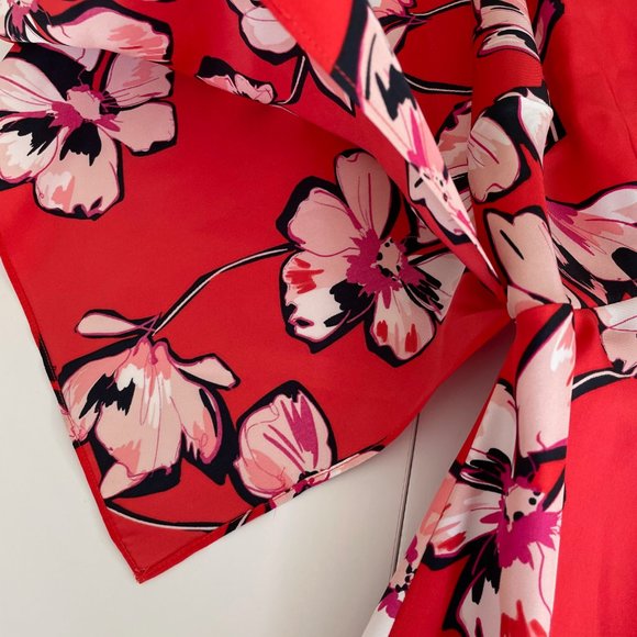 Lewit Silk Floral Deep V Midi Dress - Picture 7 of 14